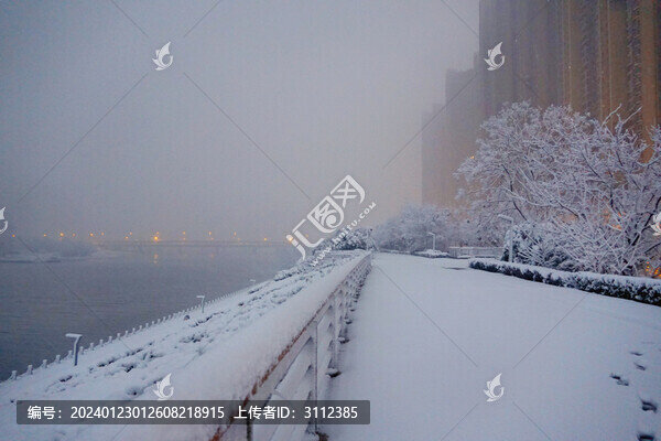 長沙北辰三角洲的雪景