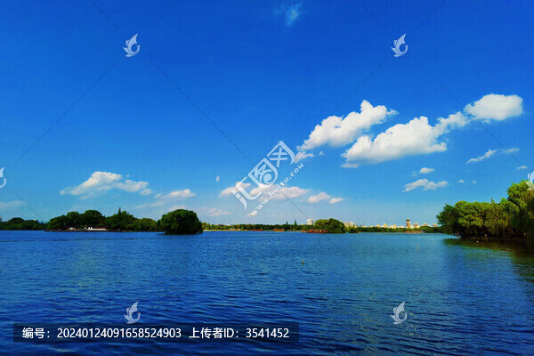 嘉興南湖