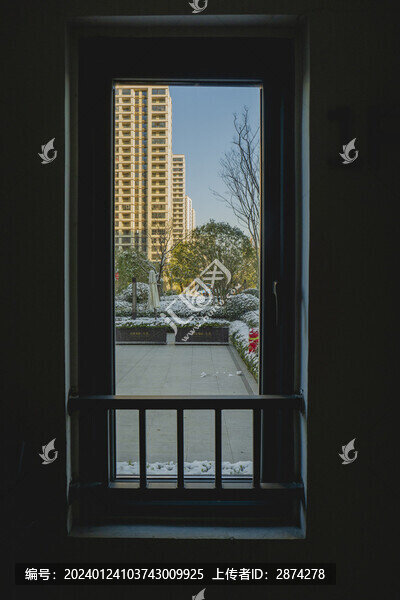 窗外冬天雪景