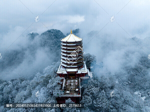 青城山老君閣古建筑冬季雪景