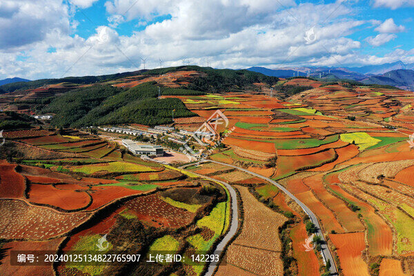 東川紅土地風(fēng)光