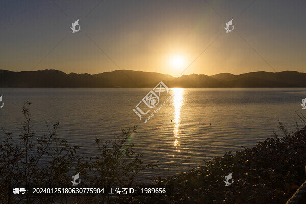 東錢湖日出