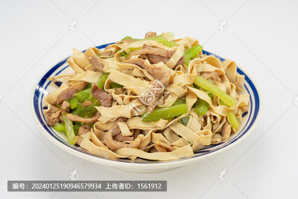 芹菜干絲炒肉絲