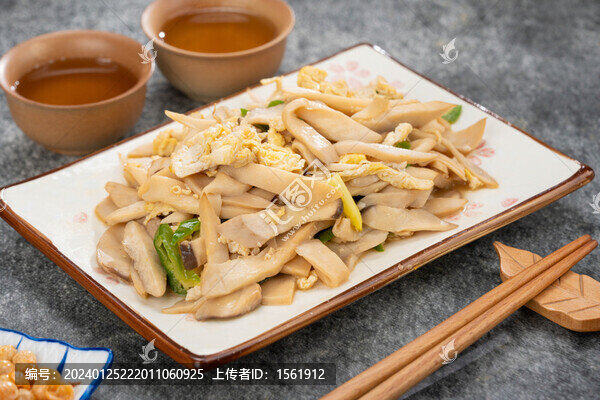杏鮑菇炒雞蛋