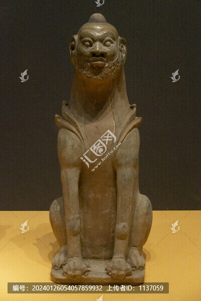 隋代黃釉人面鎮(zhèn)墓獸