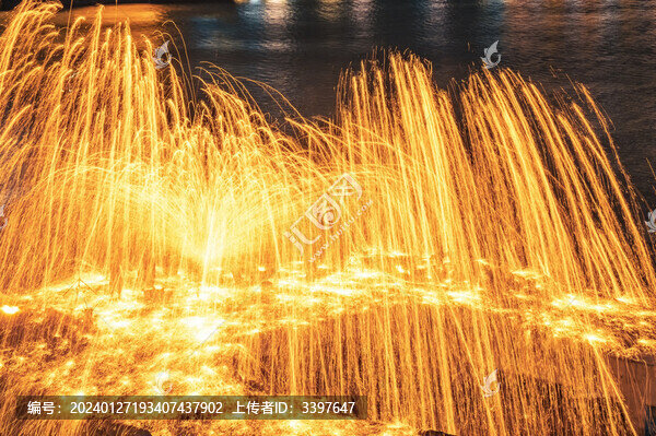 打鐵花