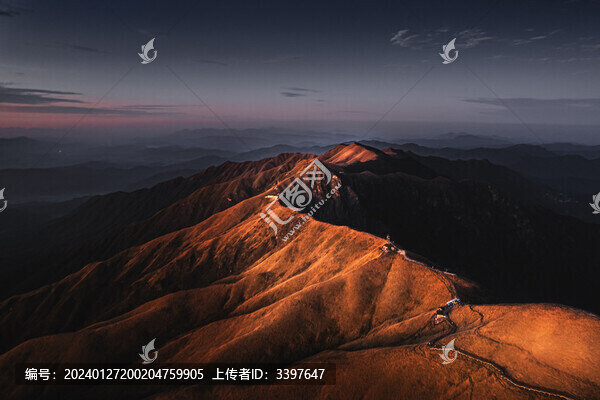 武功山