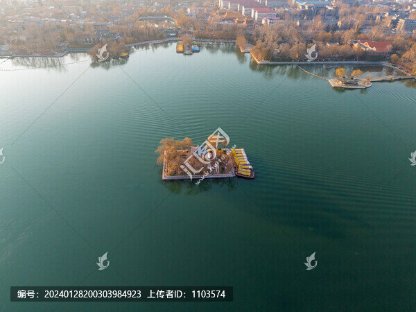 濟南大明湖