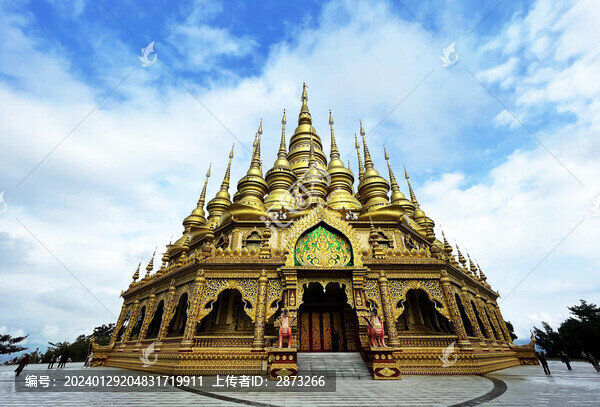 勐泐大佛寺金塔