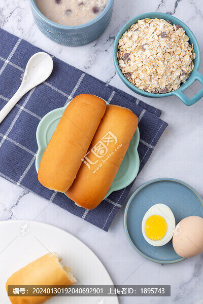 烘烤類糕點(diǎn)鳳梨味夾心面包