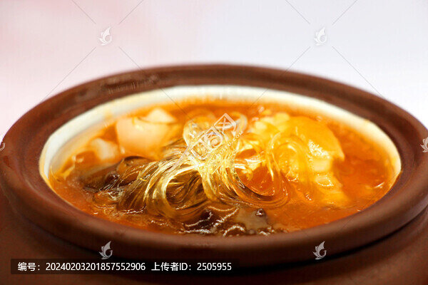 魚(yú)翅羹
