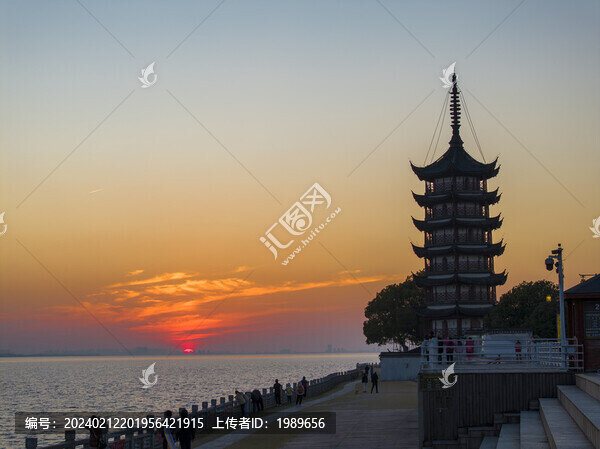 占鰲塔