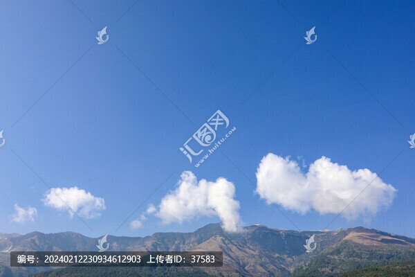 藍天白云