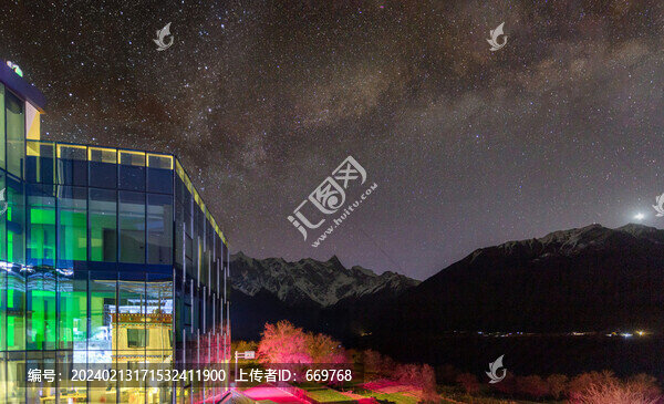 索松村南迦巴瓦峰星空酒店