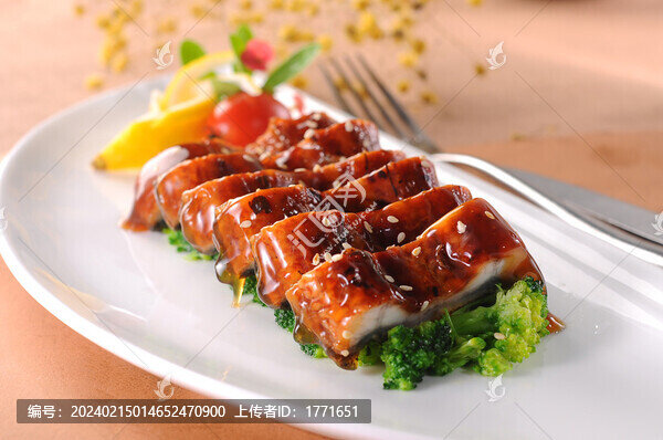 蒲燒鰻魚(yú)
