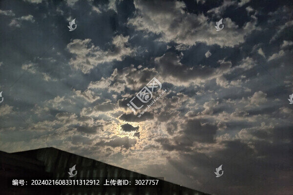 烏云密布