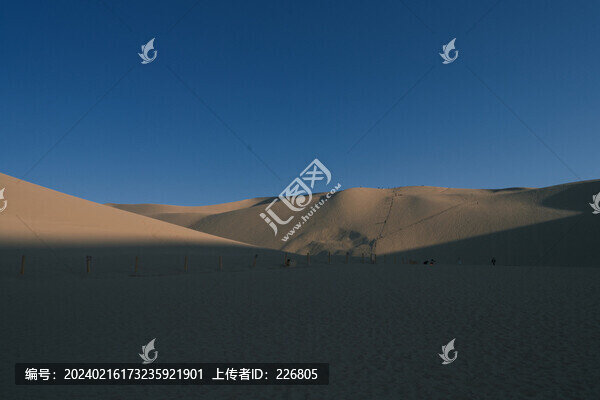 敦煌鳴沙山