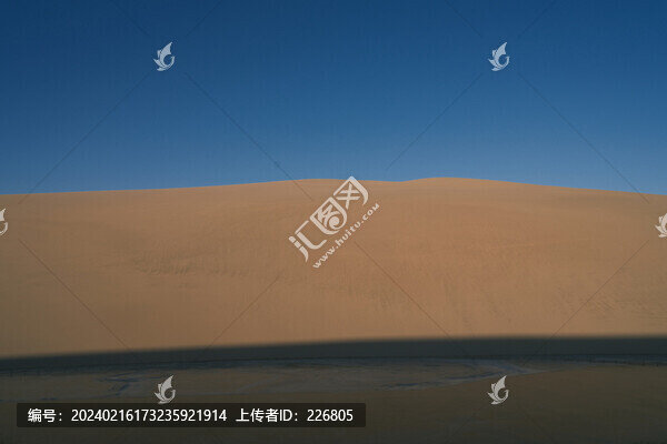 敦煌鳴沙山