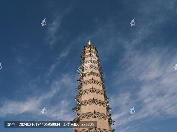 鳩摩羅什舍利塔