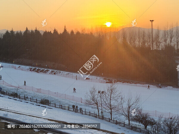 夕陽雪景