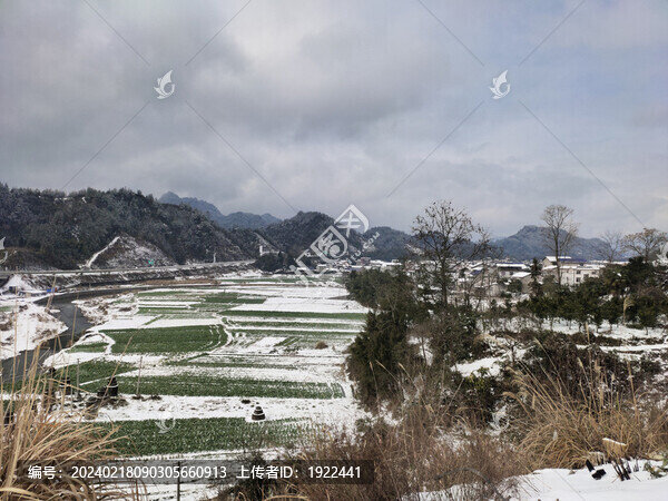 農(nóng)村雪景