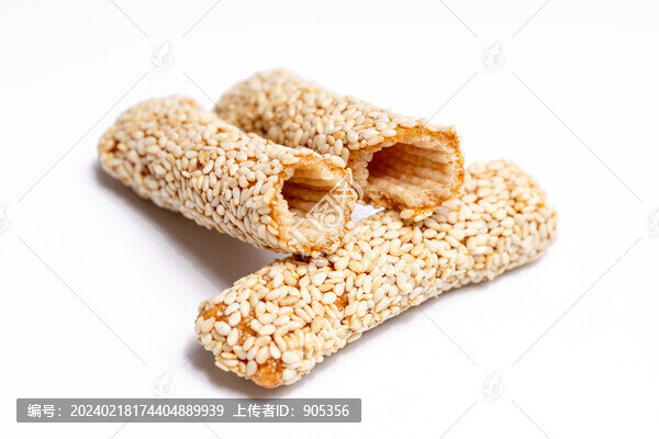 吃麻麻香芝麻糖