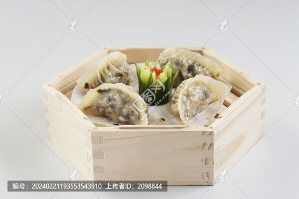 茶树菇饺