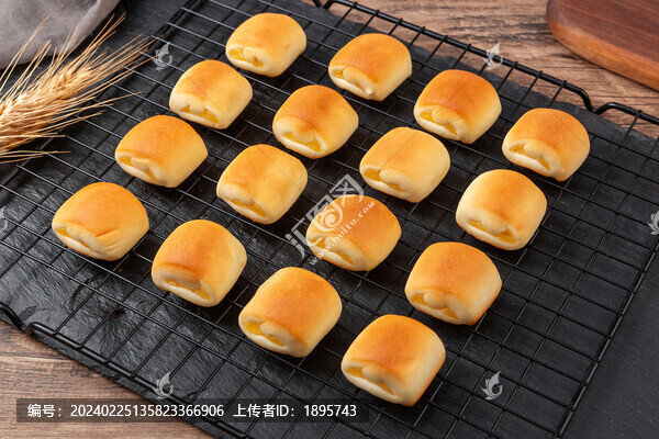 夾心小小面包