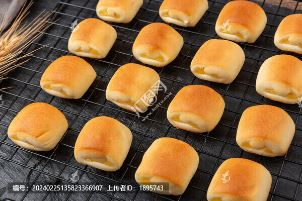 夾心小小面包