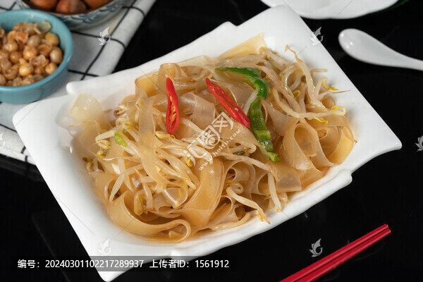 綠豆芽炒粉皮