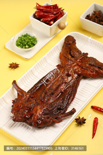 香辣手撕兔