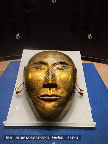 遼代金面具