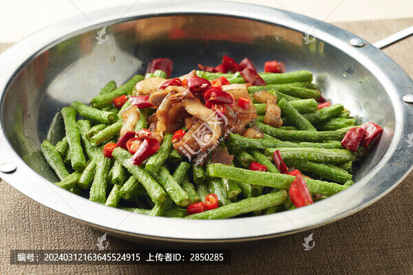 長(zhǎng)豆角煲