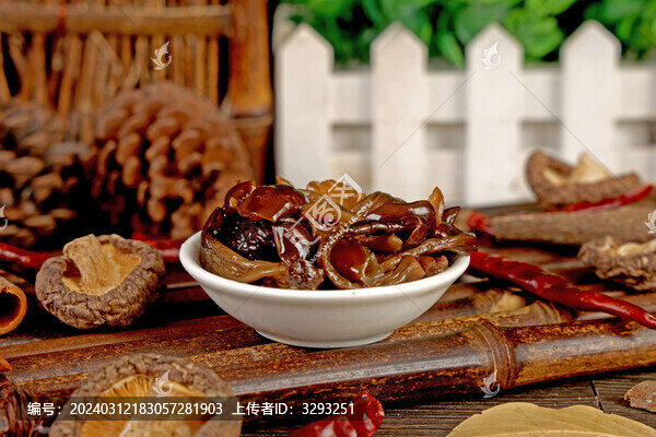 油香鹿茸菇拌飯拌面佐餐