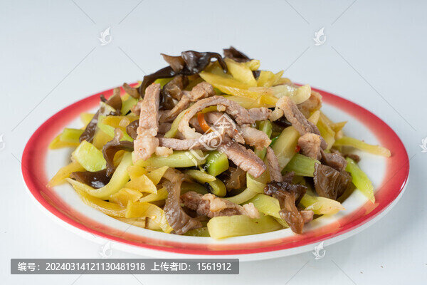 萵筍木耳肉絲