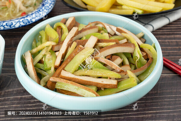 青筍炒豆干