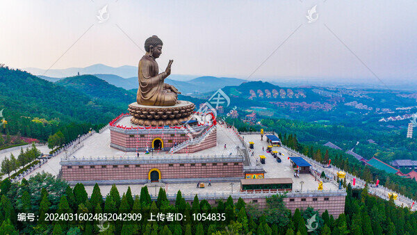 南山大佛