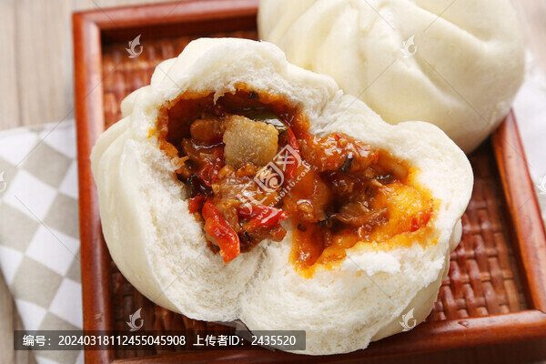 一籠回鍋肉包