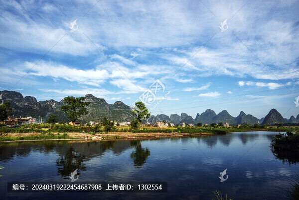 山峰藍(lán)天白云鄉(xiāng)村客廳畫(huà)高清圖