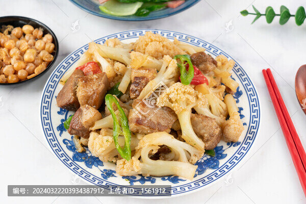 菜花燒五花肉