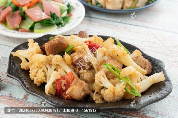 菜花燒五花肉