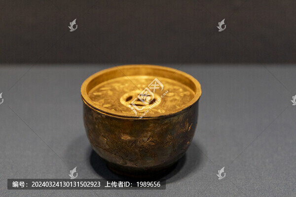 民國慶云款銀刨花缸