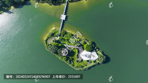 石巖湖溫泉渡假村