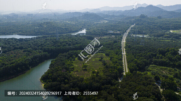 石巖湖溫泉渡假村