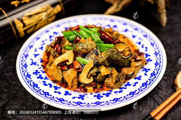 炊金饌玉山珍雞