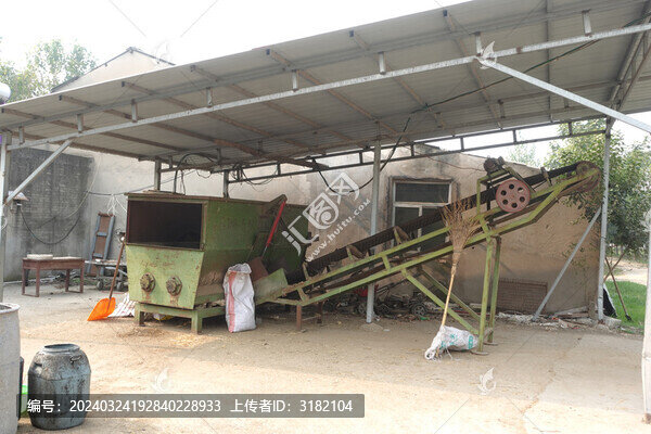 農(nóng)用工具