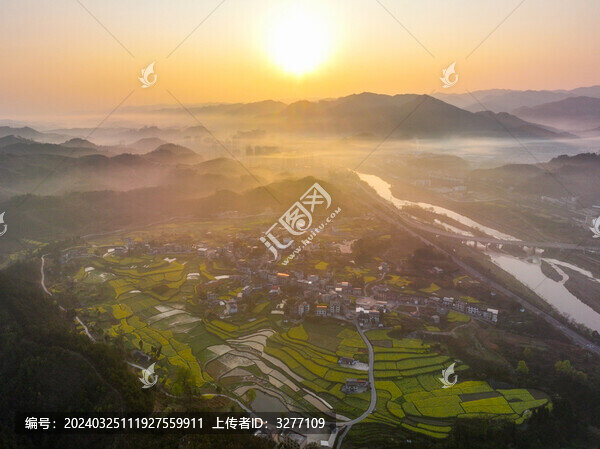 銅仁玉屏縣城日出晨霧風(fēng)光