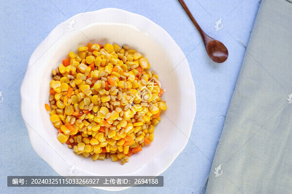 松子玉米粒