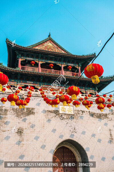 天津鼓樓拱門