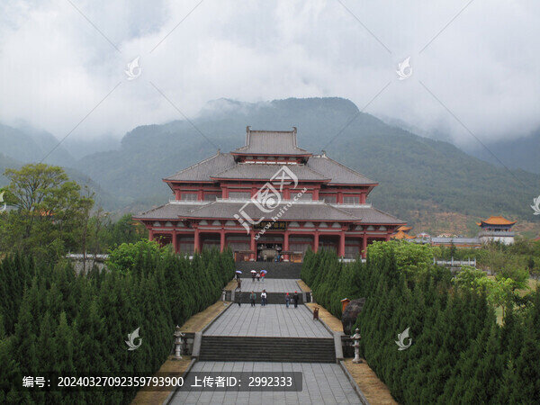 三塔寺